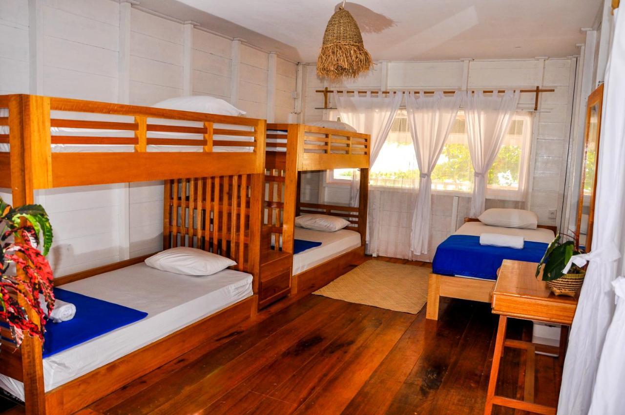 Crow'S Nest Hotell Tua Pejat Eksteriør bilde
